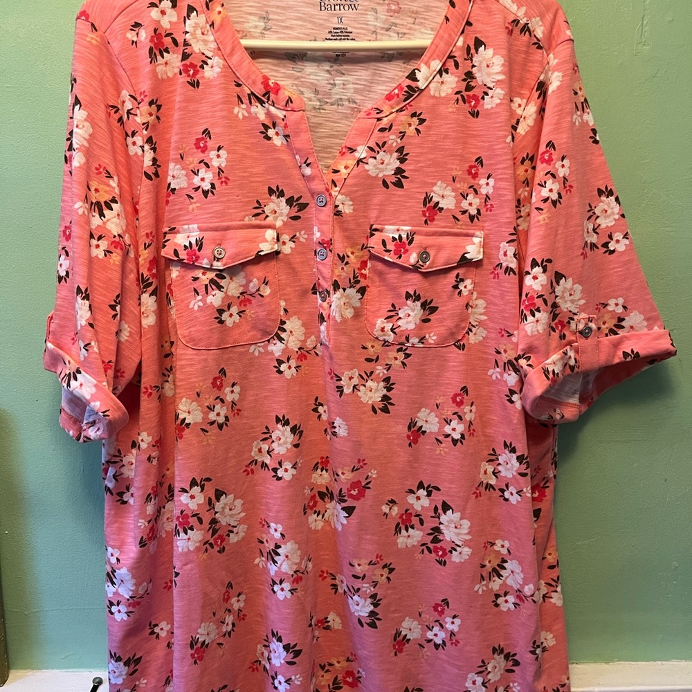 Croft & Barrow Women's Pink Floral Button Down Shirt